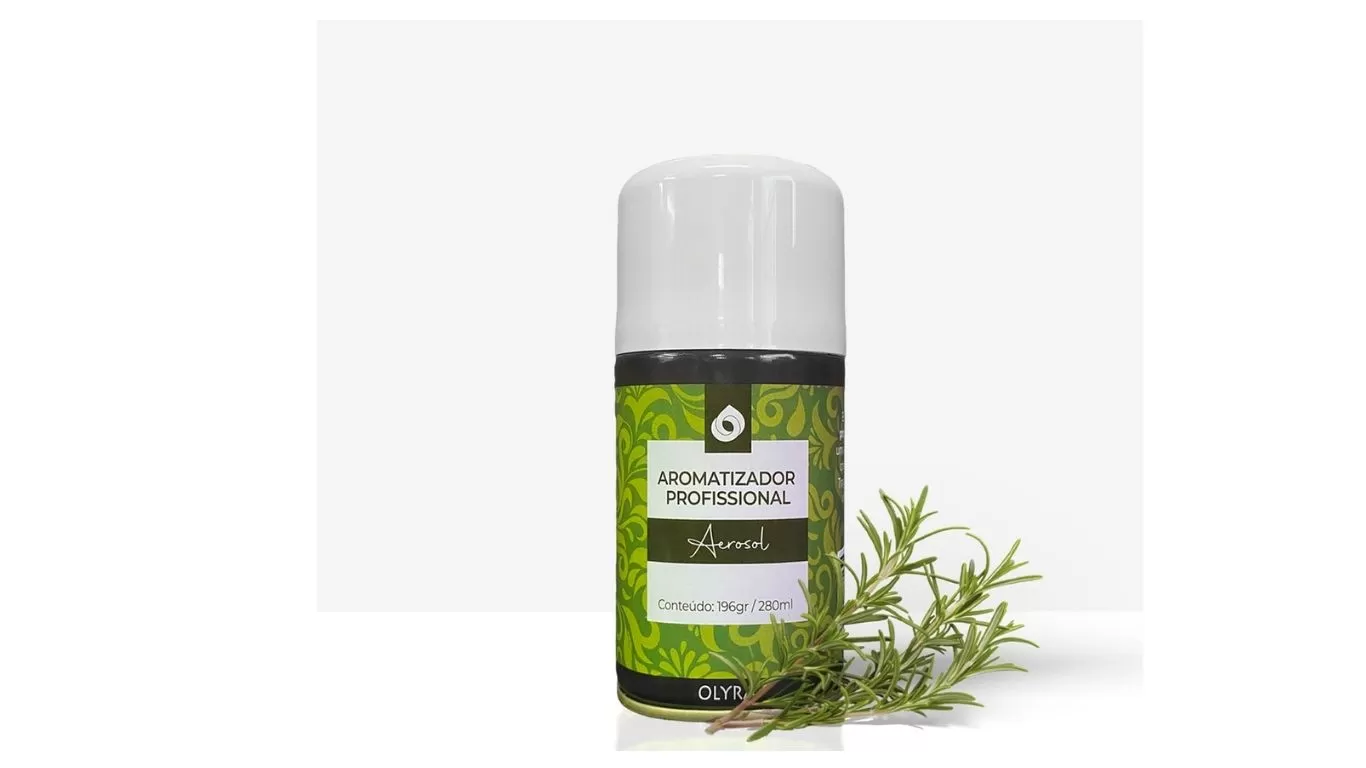 Essência de alecrim: embalagem do spray com um galho de alecrim na frente.